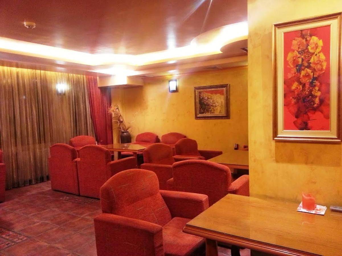 Фото Отели Family Hotel Silvestar Велико-Тырново 33